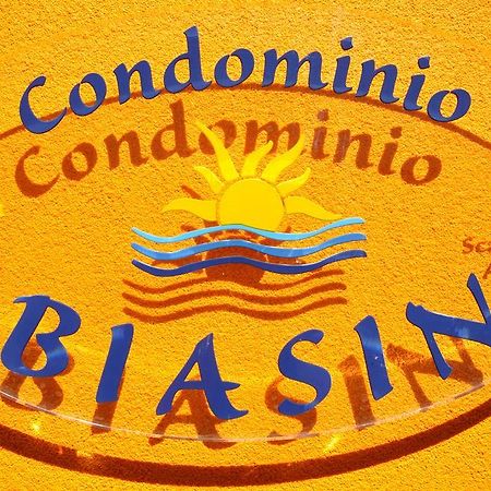 Condominio Biasin Bibione Bagian luar foto